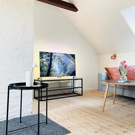 Scandinavian Apartment Hotel - Lunden 1 - Central 3 Bedroom Apartment On Two Floors Horsens Bagian luar foto