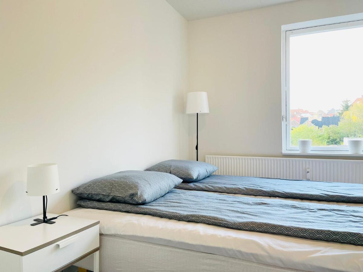 Scandinavian Apartment Hotel - Lunden 1 - Central 3 Bedroom Apartment On Two Floors Horsens Bagian luar foto